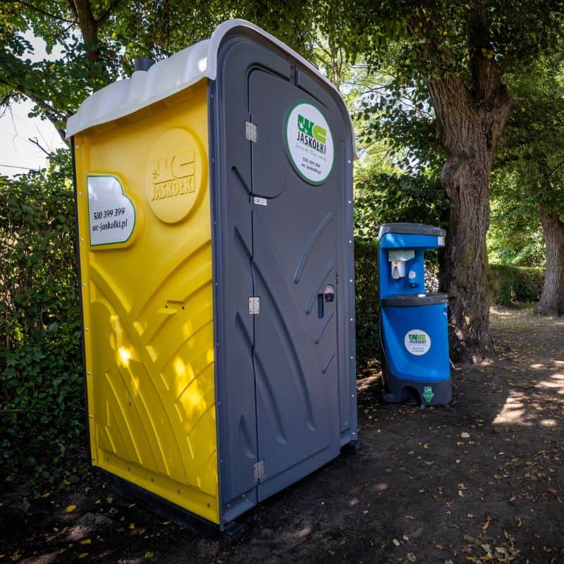 Toalety przenośne z umywalką na różne okazje